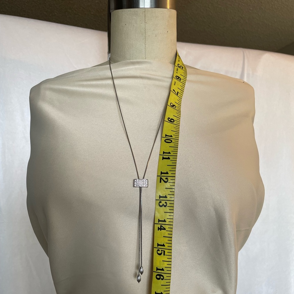 Crystals in silver tone metal setting bolo tie Necklace y2k - Picture 6 of 11